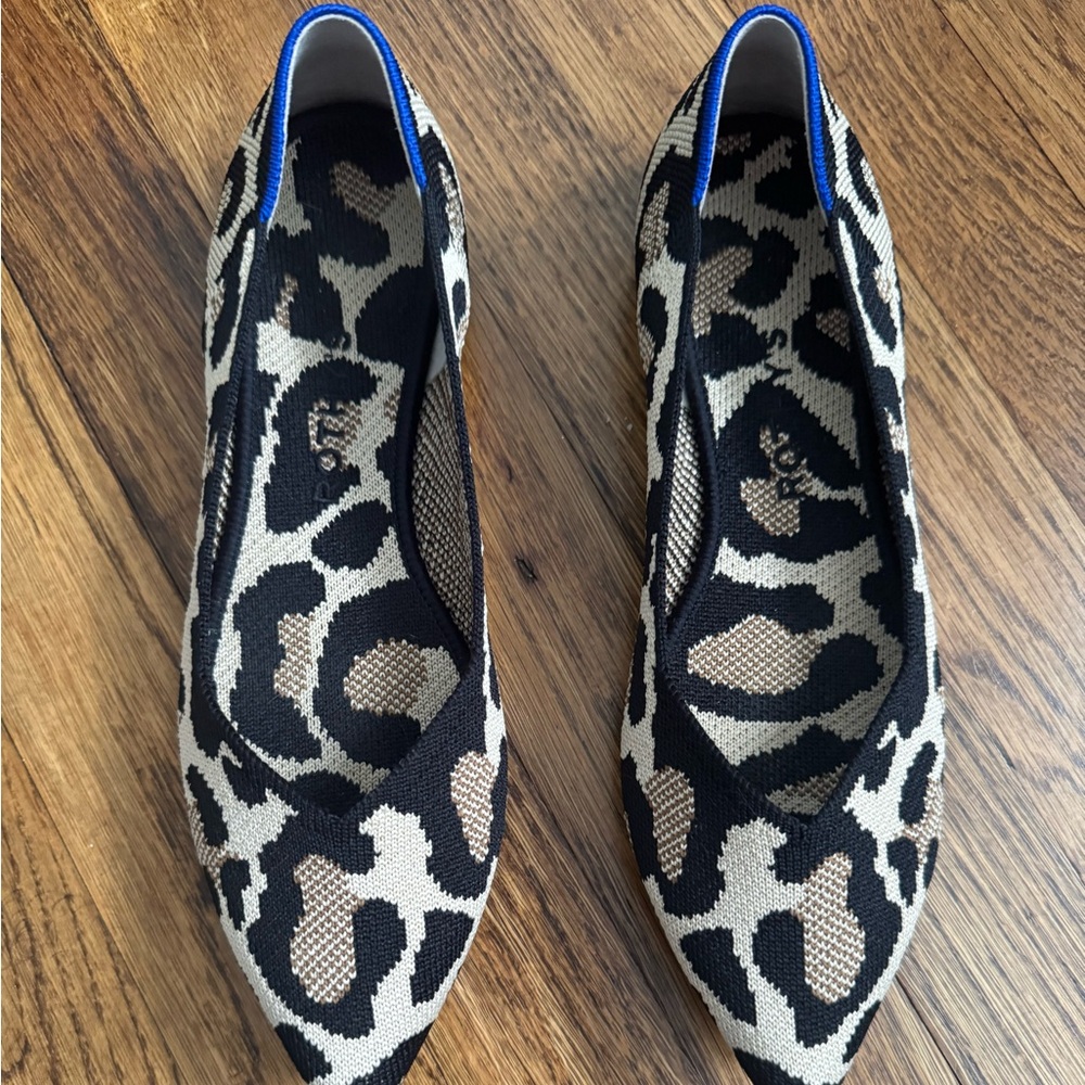 Rothy’s leopard pointed toe flats